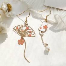 Load image into Gallery viewer, Fan and Cat | Asymmetric and Long Earring | Orange and White | Chinese Style
